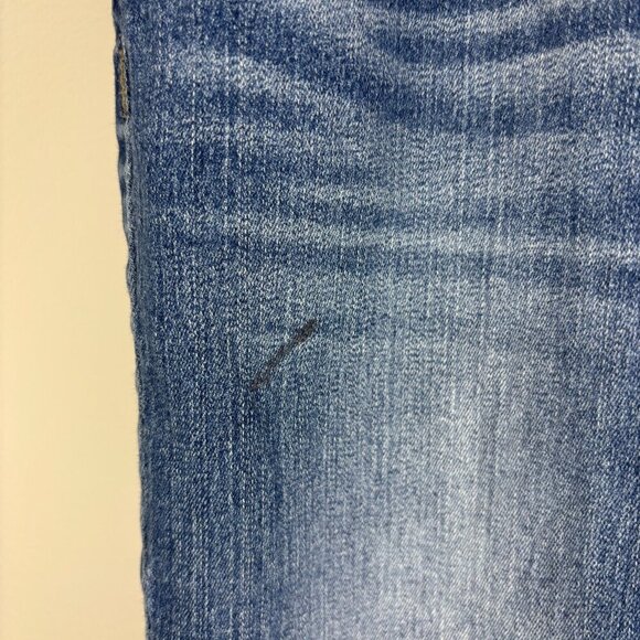 SIGNATURE by LEVI STRAUSS Curvy Skinny Jean Womens 27"W X34"L Light Wash Denim - Picture 4 of 9